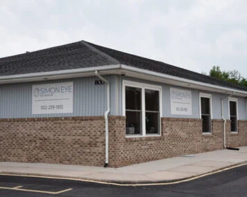 exterior sign for Simon Eye Milford